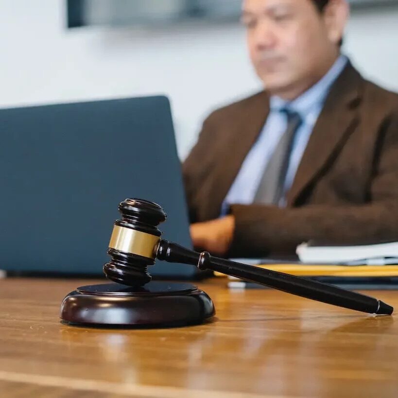 Business Commercial Litigation Lawyer Portland